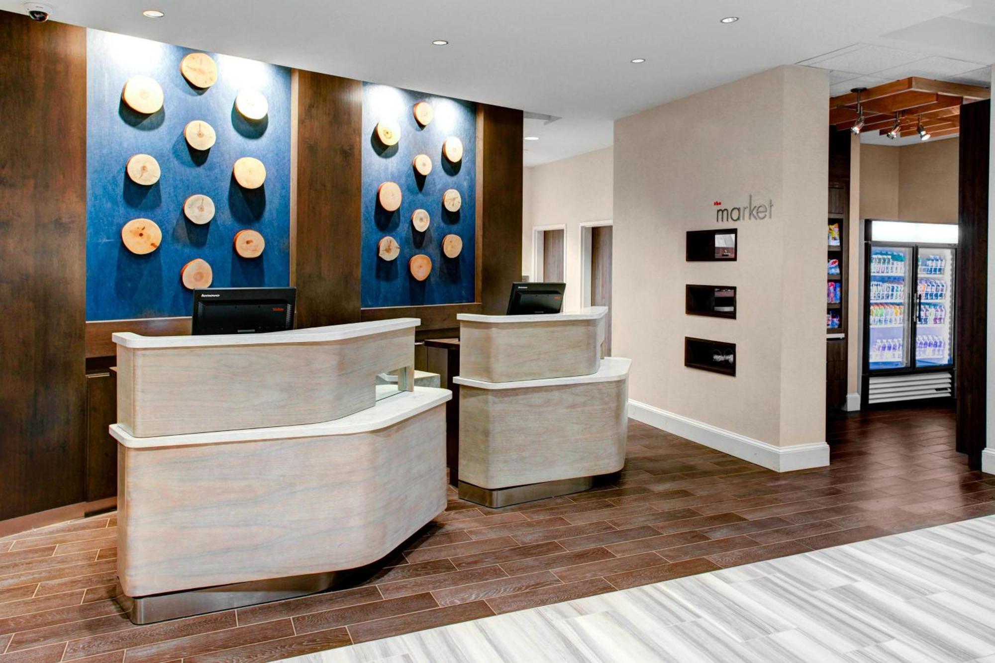 Courtyard By Marriott Carrollton Hotel Exterior photo