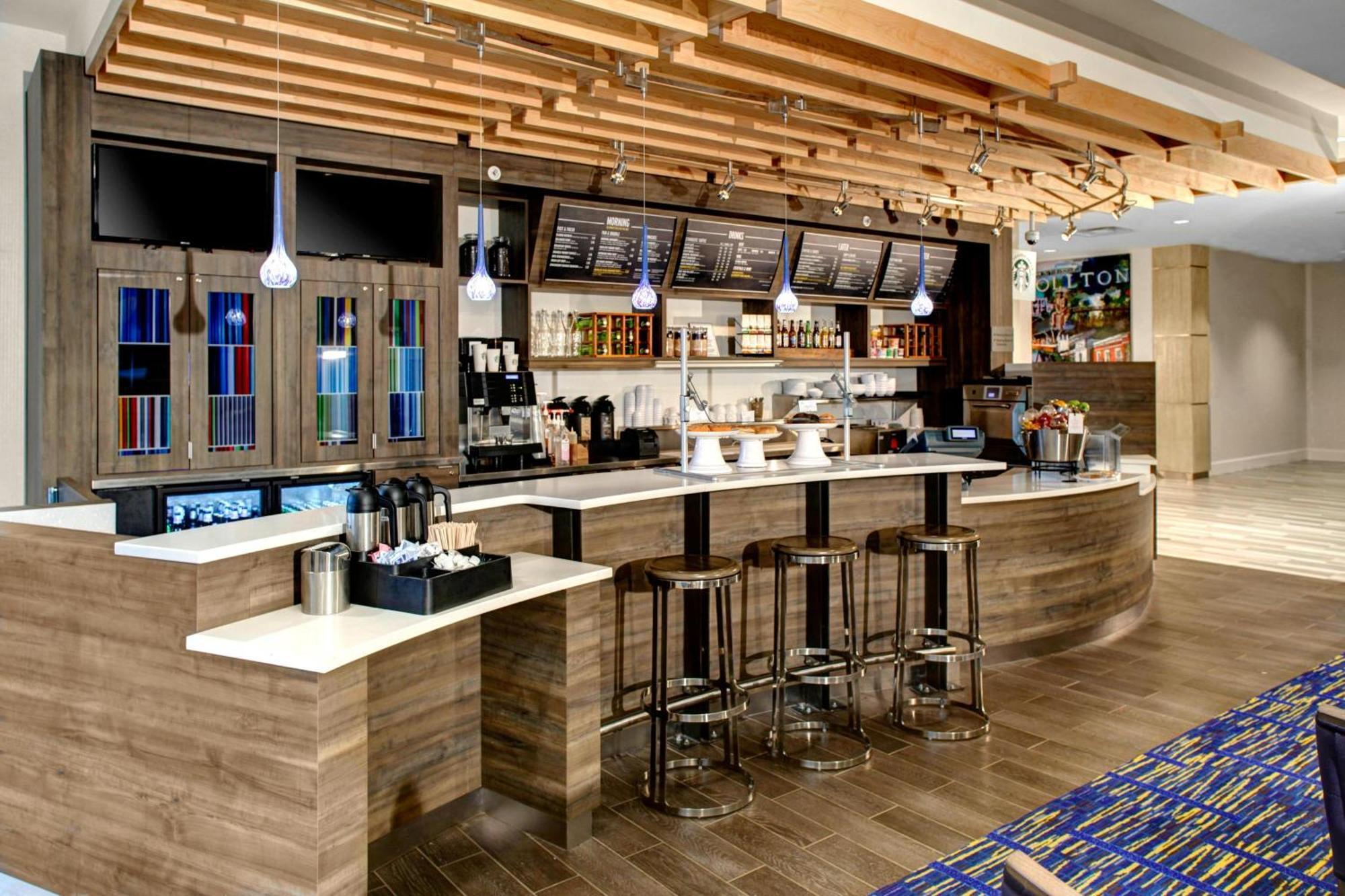 Courtyard By Marriott Carrollton Hotel Exterior photo