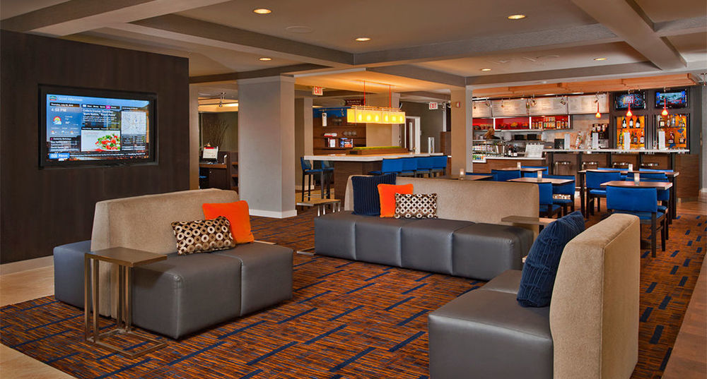 Courtyard By Marriott Carrollton Hotel Exterior photo